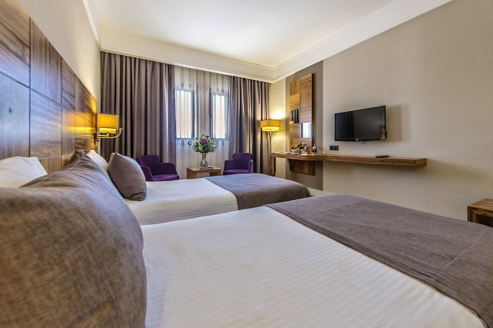 Ramada By Wyndham Cappadocia Hotel Ortahisar Buitenkant foto