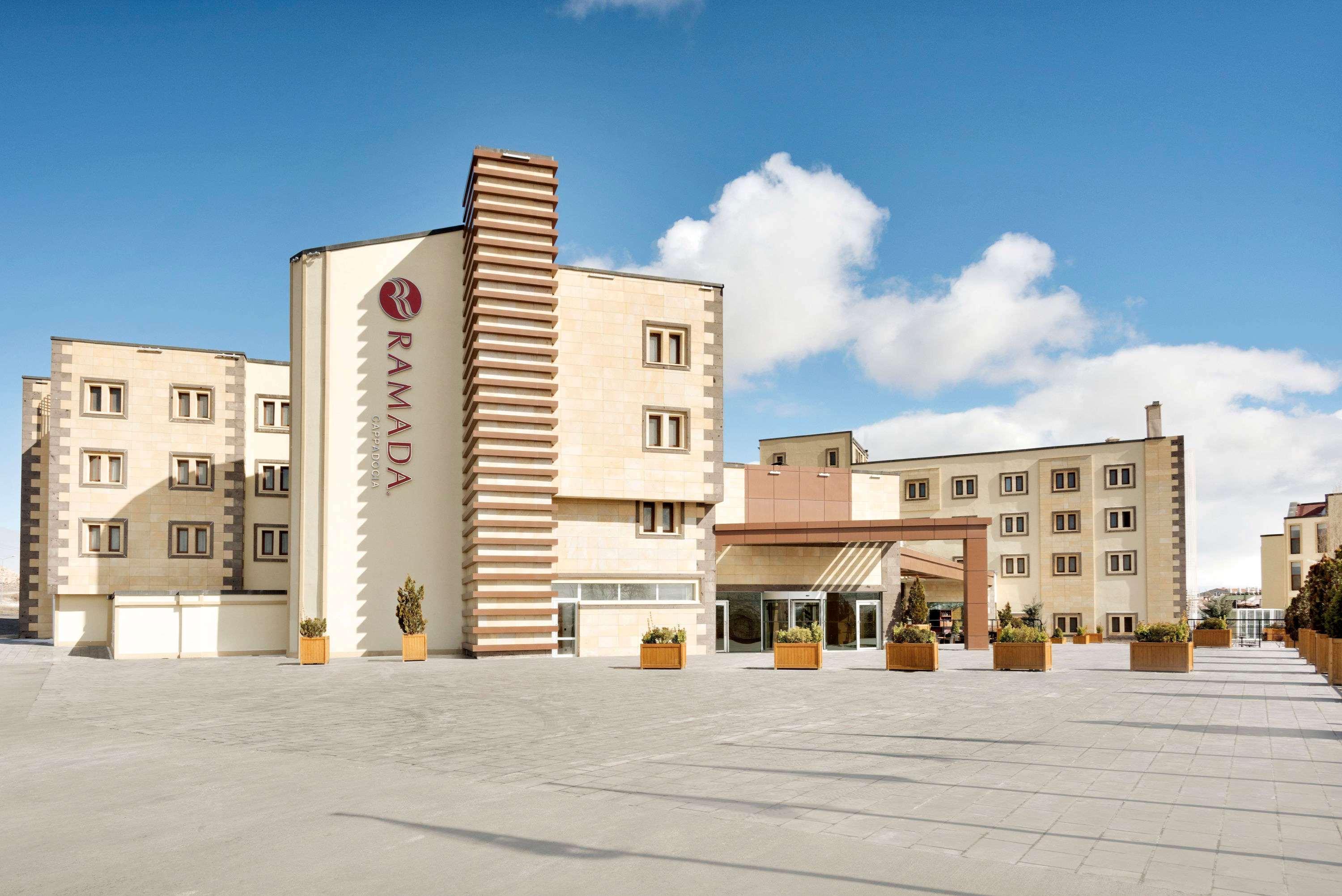Ramada By Wyndham Cappadocia Hotel Ortahisar Buitenkant foto