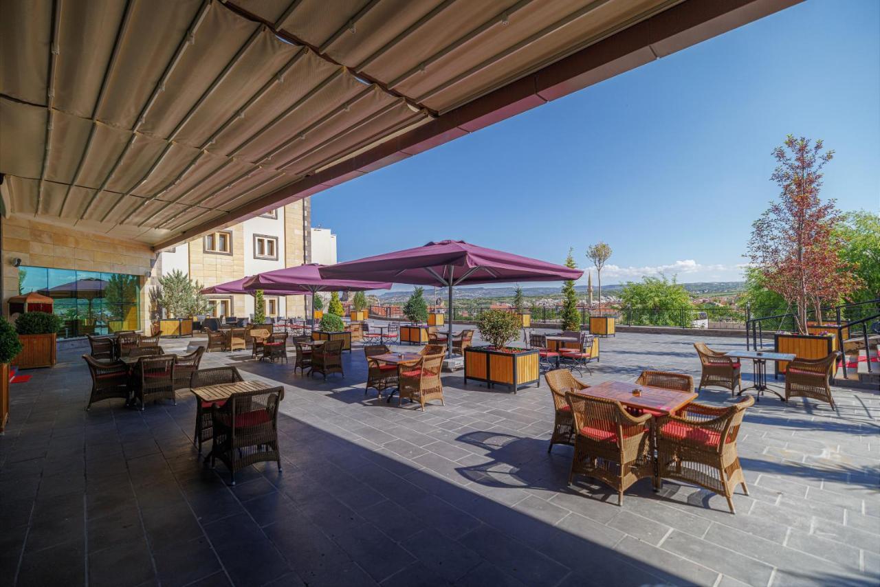 Ramada By Wyndham Cappadocia Hotel Ortahisar Buitenkant foto